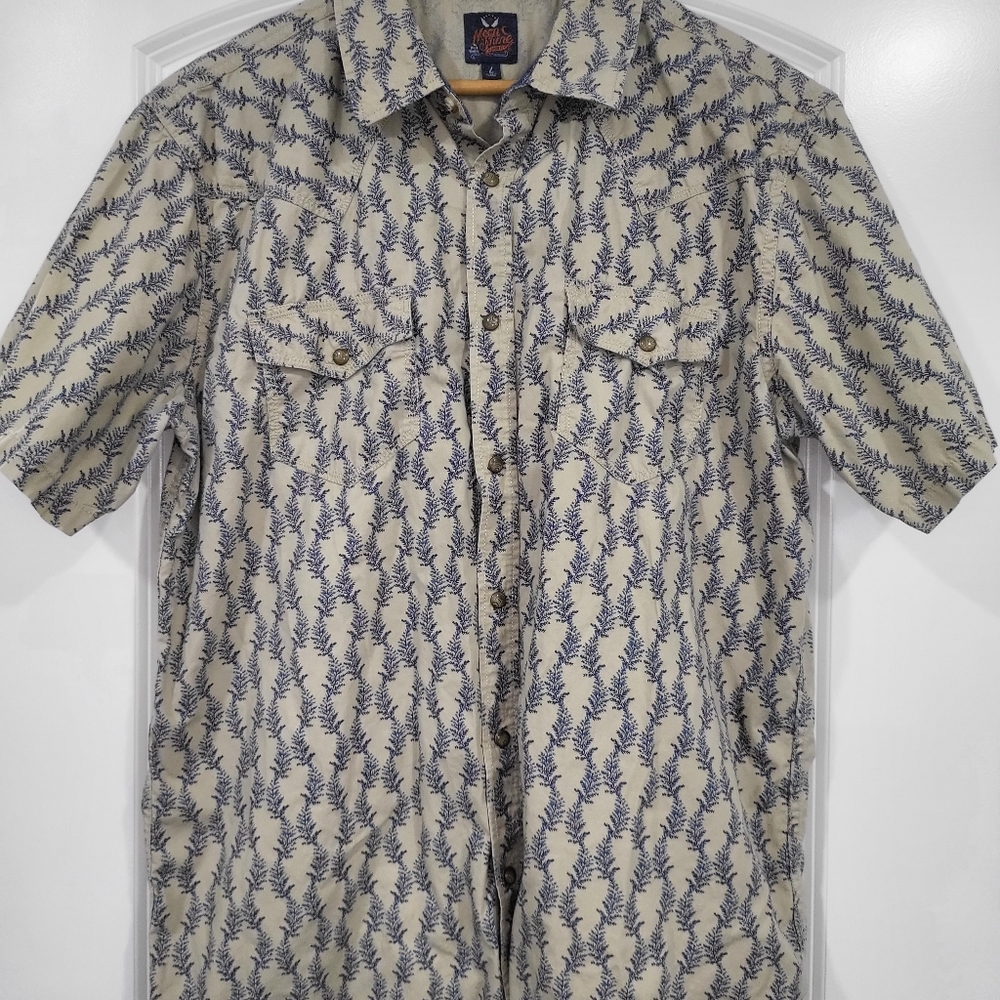 Men's Casual Short-Sleeve Button-Down Shirt - Beige with Navy Print